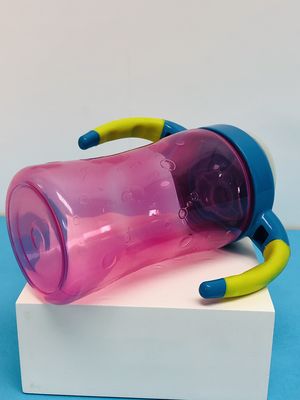 9 meses 7 taza libre fácil de Sippy del bebé del apretón BPA de la onza 260ml