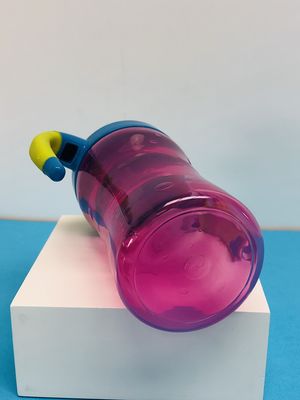 9 meses 7 taza libre fácil de Sippy del bebé del apretón BPA de la onza 260ml
