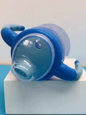 BPA liberan 9 meses derramamiento de 6 onzas no que entrena a la taza de Sippy